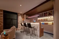 空空之外·璞寂民宿（九華山上店） - 酒吧
