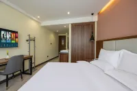 Yuyao Jjiangnanbusiness Hotel