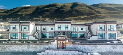 Nacang Zhuomu Manor