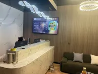 Silk Road Qingju Hotel (Minqin) Hotels in Minqin