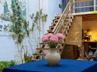 Chenli Chengwai Homestay (Weishan Ancient City Gongchen Tower)