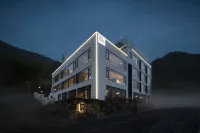 Mo Shang Chu Jian · Bamboo Mountain Pool Resort - 4-نجوم