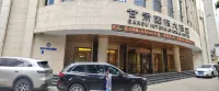 拓撲電競民宿（正寧路夜市店） - 民宿
