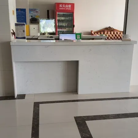 Hanggin Rear Banner Yinshan Business Hotel Отели в г. Ханцзиньхоуци