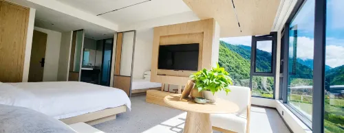 Wolong Nature Reserve Sanchuan Yue Homestay - 2-Star