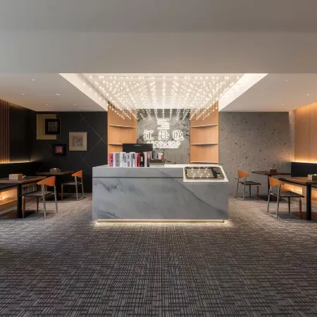 Jiangfuwan Riverside Panoramic Private Hot Spring River Sunset Resort