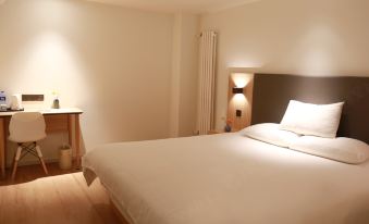 Hanting Hotel (Beijing Pinggu Shiji Square) - Housity