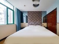 上海唯艾酒店 - 高级大床房