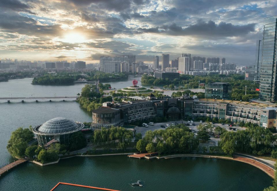 Century International Convention Center (Baijia Lake 1912) 썸네일