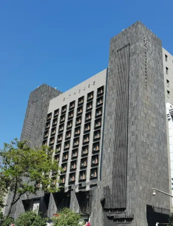 EASTERN HOUSE(Near Bell&Drum Tower City Wall) Отели рядом с достопримечательностью «Yong Ning Gate»