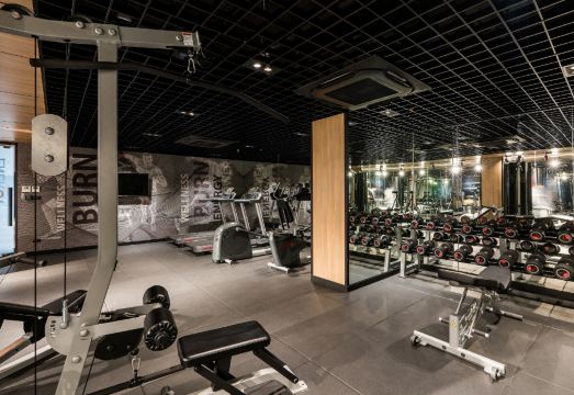 루프탑 수영장 전경