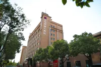 Shengxiao GINLAN JIA Grand Hotel (Quzhou Airport) Hôtels à : Quzhou