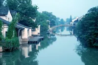 Wuzhen and Jujuanju Hotels in Tongxiang