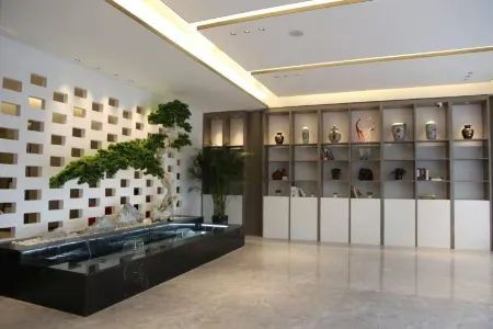 Minquan Boyun Boutique Hotel Отели рядом со станцией Minquan North Railway Station