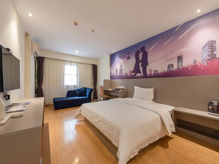 7Days Inn Chain Hotel (Foshan Ancestral Temple Subway Station Weiguo Road)