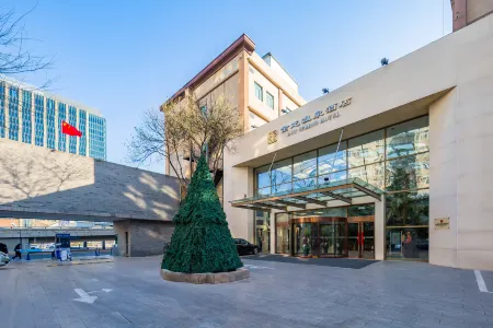 Jinlong Hot Spring Hotel