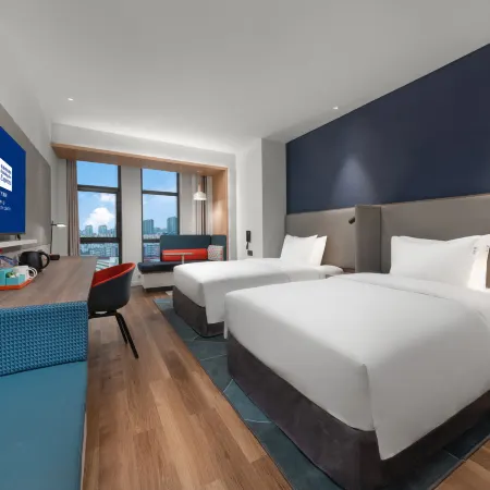 Holiday Inn Express Hotel (Yangquan East Station Outlets) Hotel a Yangquan