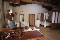 Zhashui YinShe Chinese Inn Hotels in Zhashui