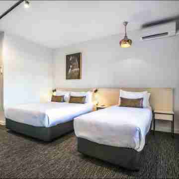 Nightcap at the Cheeky Squire Rooms