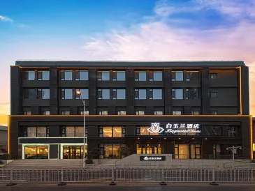 Magnolia Hotel