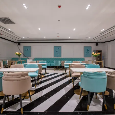Xana Hotelle(Changchun People's Square store)