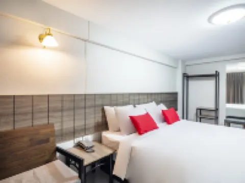 Livotel Express Hotel Ramkhamhaeng 50 Bangkok - No Parking Hotels near The Mall Lifestore Bangkapi