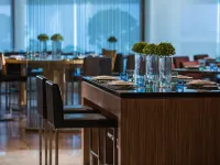 Radisson Collection Hotel, Yangtze Shanghai Hotels near Changning