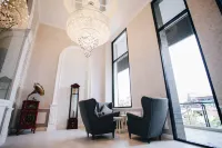 Varimantra Hotel Hotels in Bang Yai District