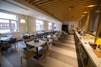 Wuhai Hotel