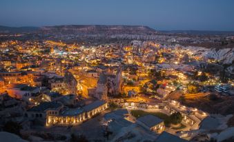 Lunar Cappadocia Hotel