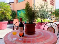 Flat in heart of NOZZANO Castello Hotels in Massaciuccoli