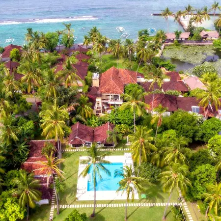 The Forty Eight Resort Candidasa Отели рядом с достопримечательностью «Пляж Кандидаса»