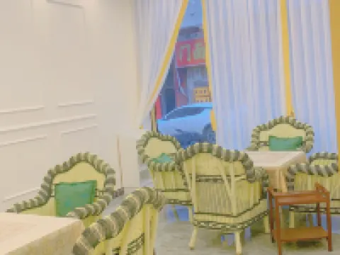 Qilian Huangxuan Homestay Hotels in Junlian