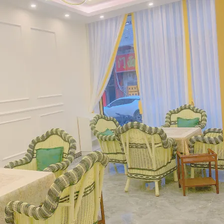 Qilian Huangxuan Homestay