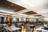 Huairen Jiangnan Watertown Hotel Hotels in Huanren