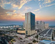 Ramada Plaza by Wyndham Shengzhou City Center - parking