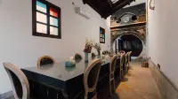 Jinglu Hostel