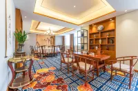 Jining Xingtan Shijia Hotel
