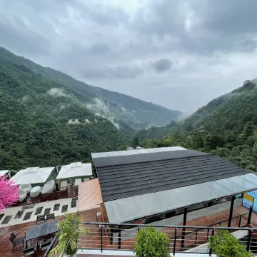 Shanglin Encounter Fanghua Homestay (Xiashuiyuan Branch)