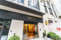 Time Sign Riverview Homestay Hotels in 