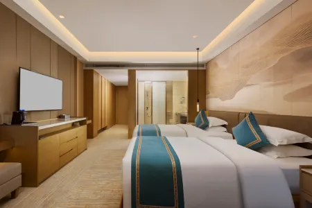 Suoyi Junlan Hotel