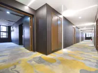 Cloud Intelligent Hotel (North High-speed Railway Station)