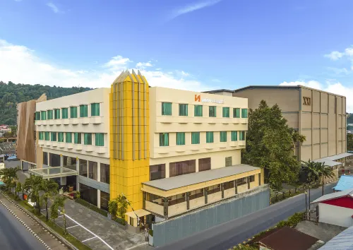 Swiss-Belhotel Manokwari Hotels in Manokwari