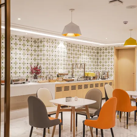 Baiyulan Hotel (Linyi Tancheng Renmin Road Branch)
