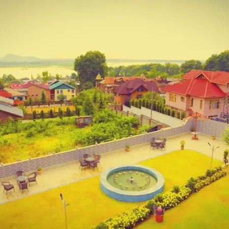 Impex Hill Resorts