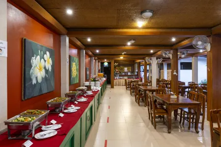 Coconut Beach Resort, Koh Chang Отели рядом с достопримечательностью «Водопад Клонг Плу»