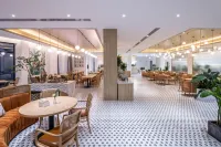 Orieco Club Aurora Hotel(Zhangjiagang Branch)