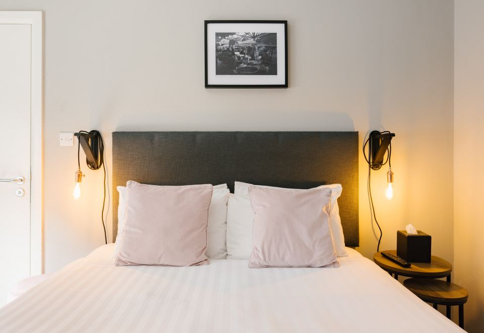 더 보로 호텔 방 이미지