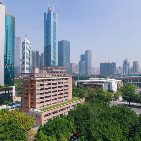 Tianhe Hotel Отели рядом с достопримечательностью «Стадион «Тяньхэ»»