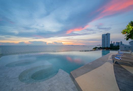 베이피어 호텔 파타야 JC 이미지